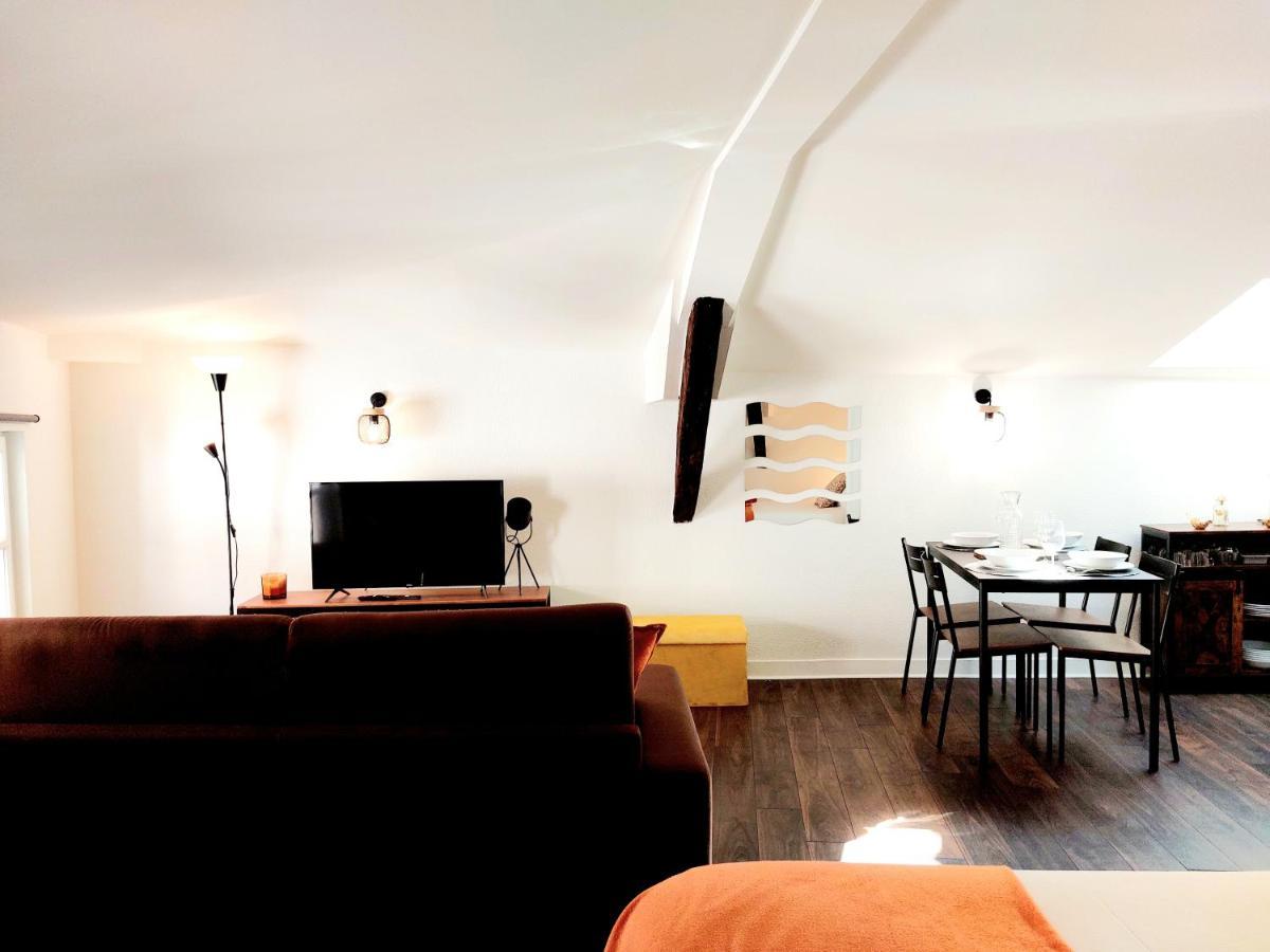 Studio Cosy Dans Le Centre Historique Wifi Angouleme Exterior photo